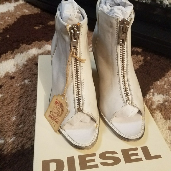 🎉HP🎉DIESEL OPEN TOE BOOTIE - Picture 3 of 6